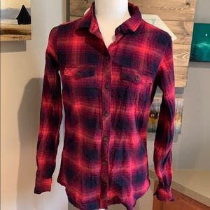 Eddie Bauer button down size small